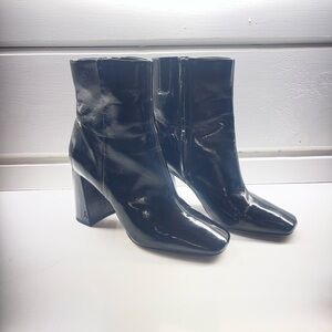 Sam Edelman Codie Black Patent Leather Bootie